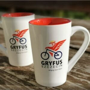 Kubki z logo Klubu Rowerowego Gryfus